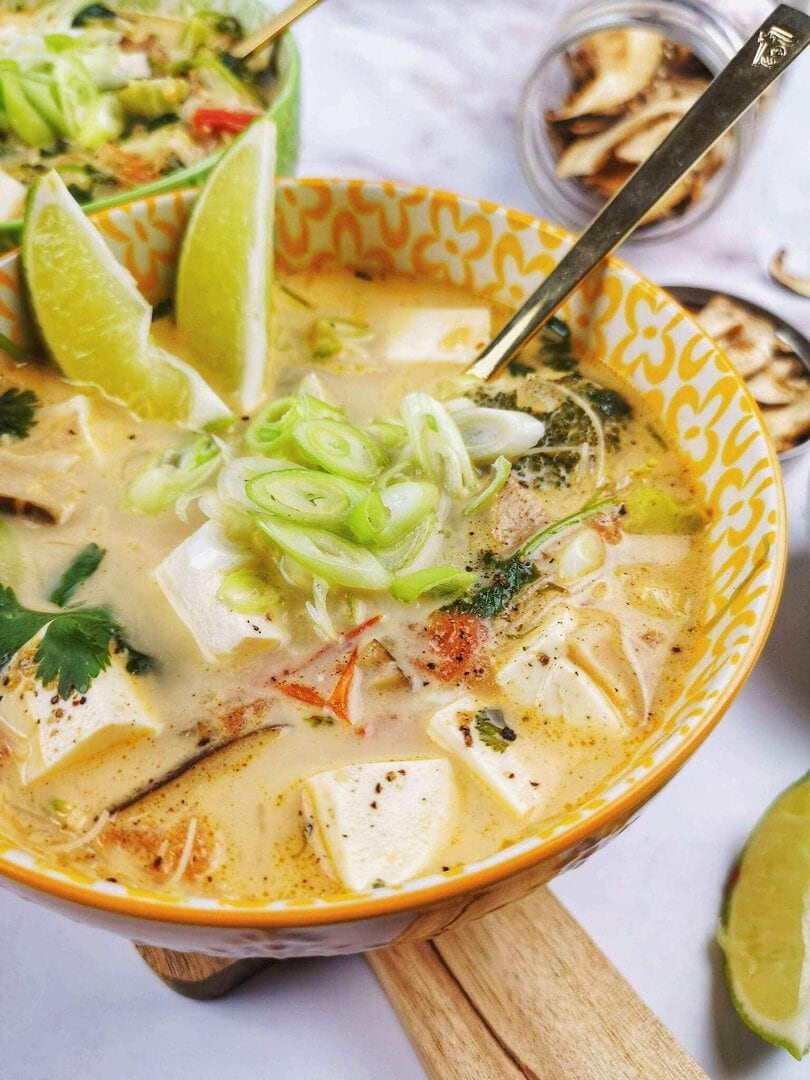 Soupe tom yum végane